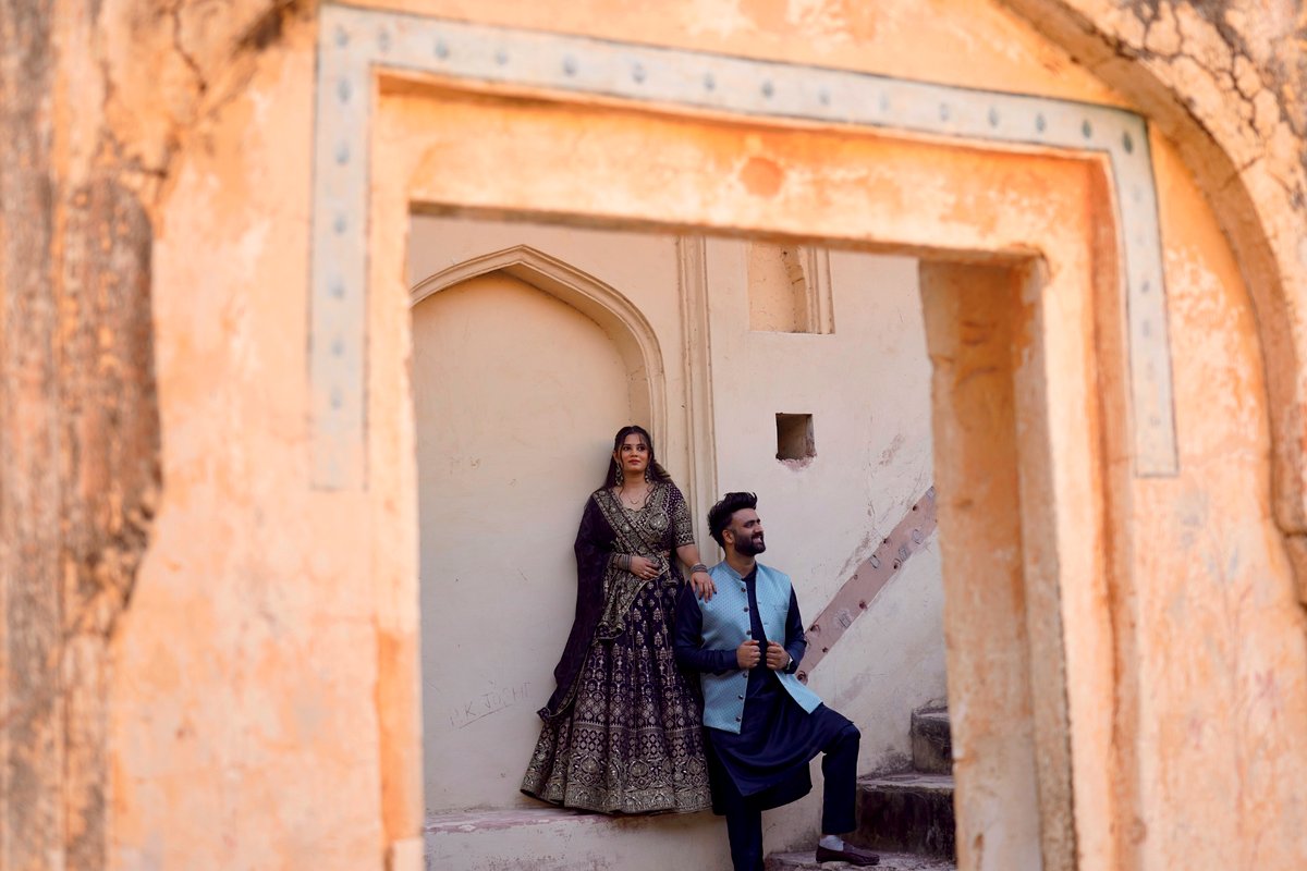 Outdoor couple session